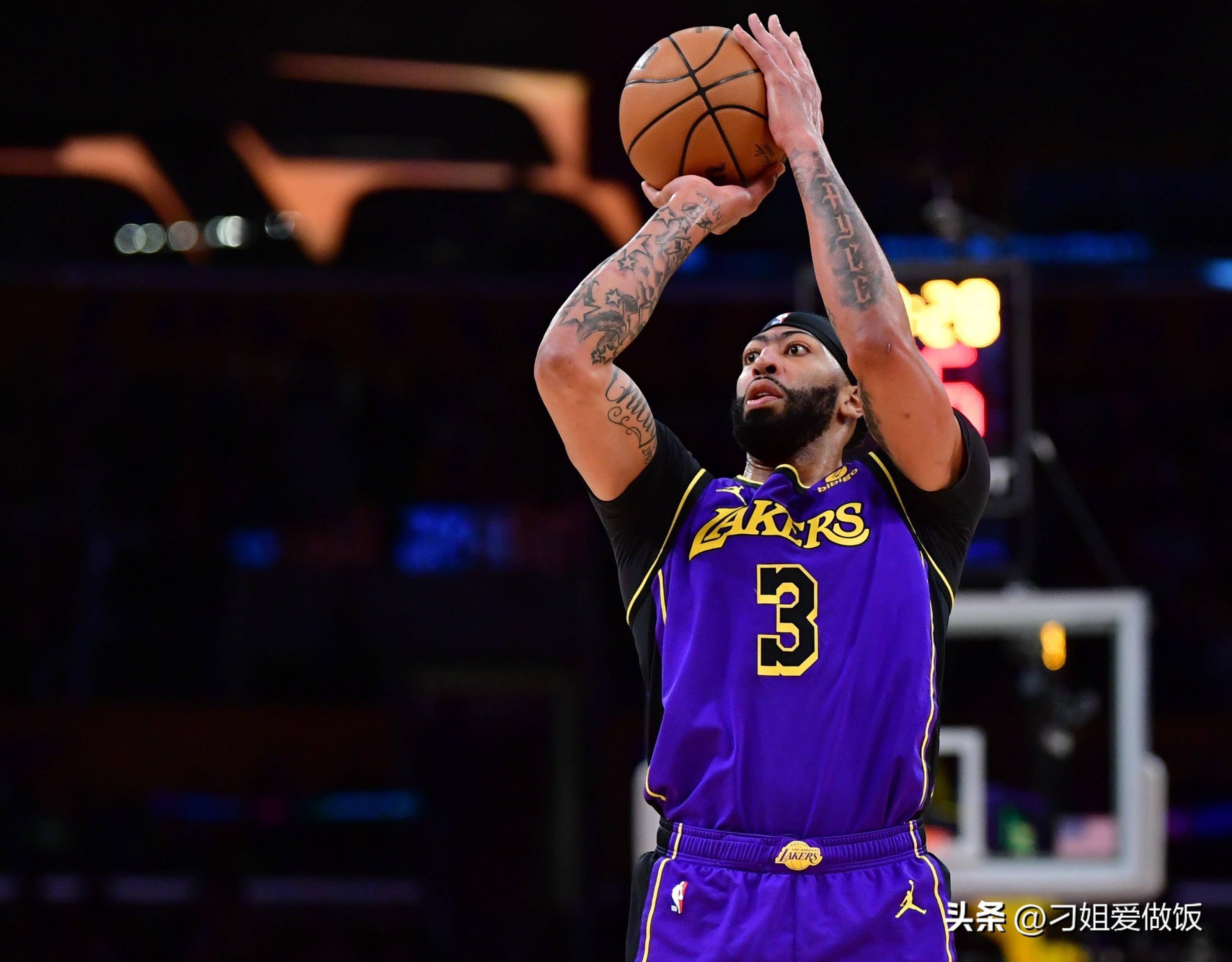 包含詹姆斯新星赛况扑朔迷离表现惊艳,勇士未来可期!的词条 包含詹姆斯新星赛况扑朔迷离表现惊艳,勇士未来可期!的词条